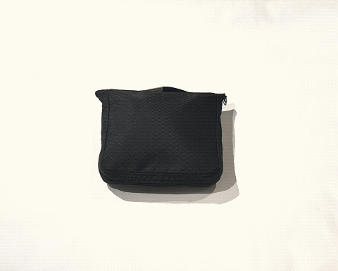 Original Bagology black bag changing between compact and expanded forms, as shown on bagology.com